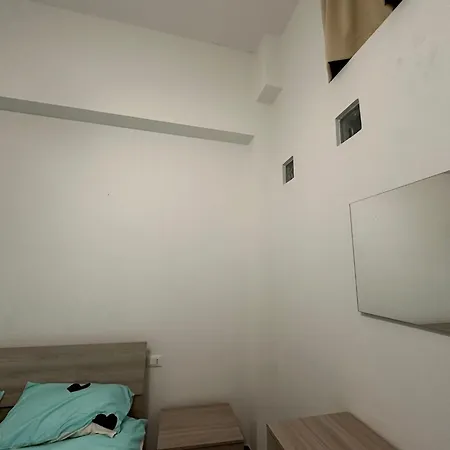 Apartment Via Serri 7/a